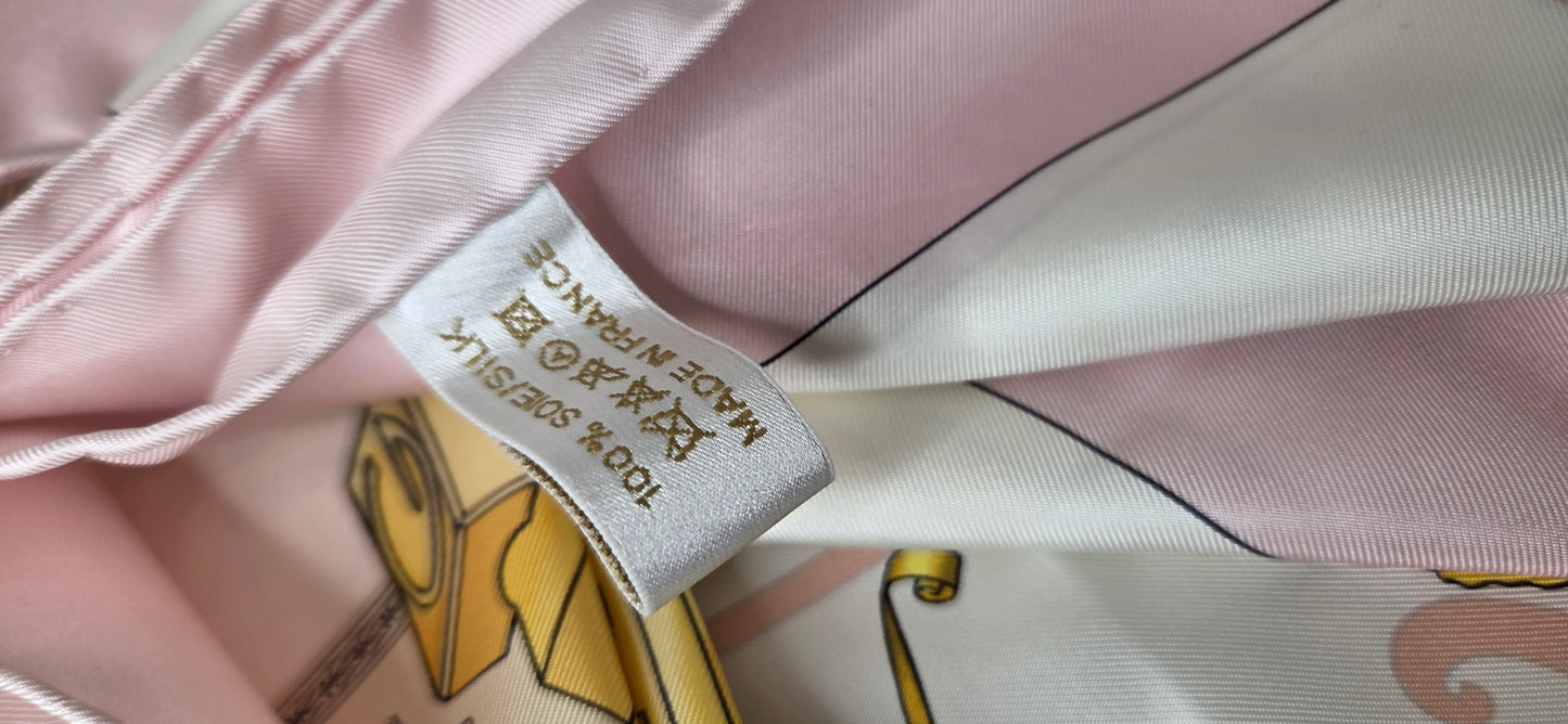 Carré Guerlain en twill de soie