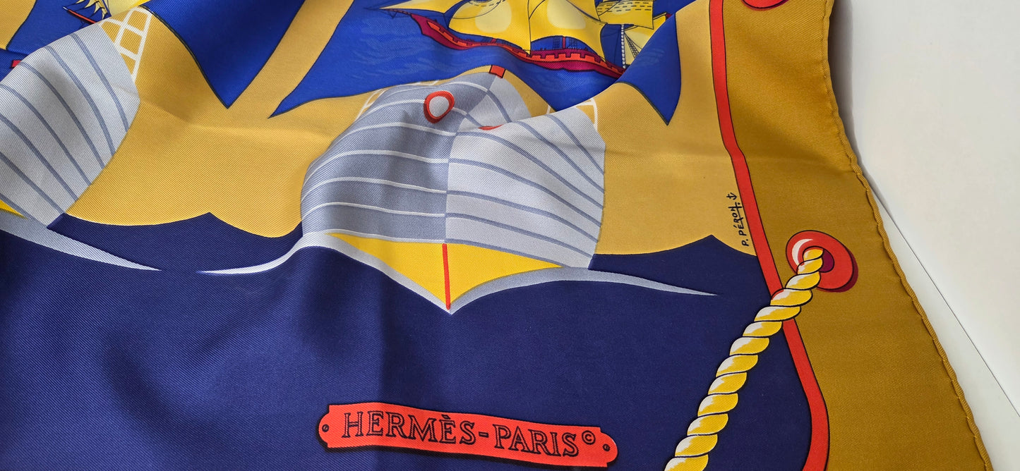 Carré Hermès en twill de soie "Grand Largue"