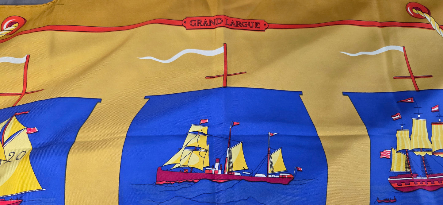 Carré Hermès en twill de soie "Grand Largue"