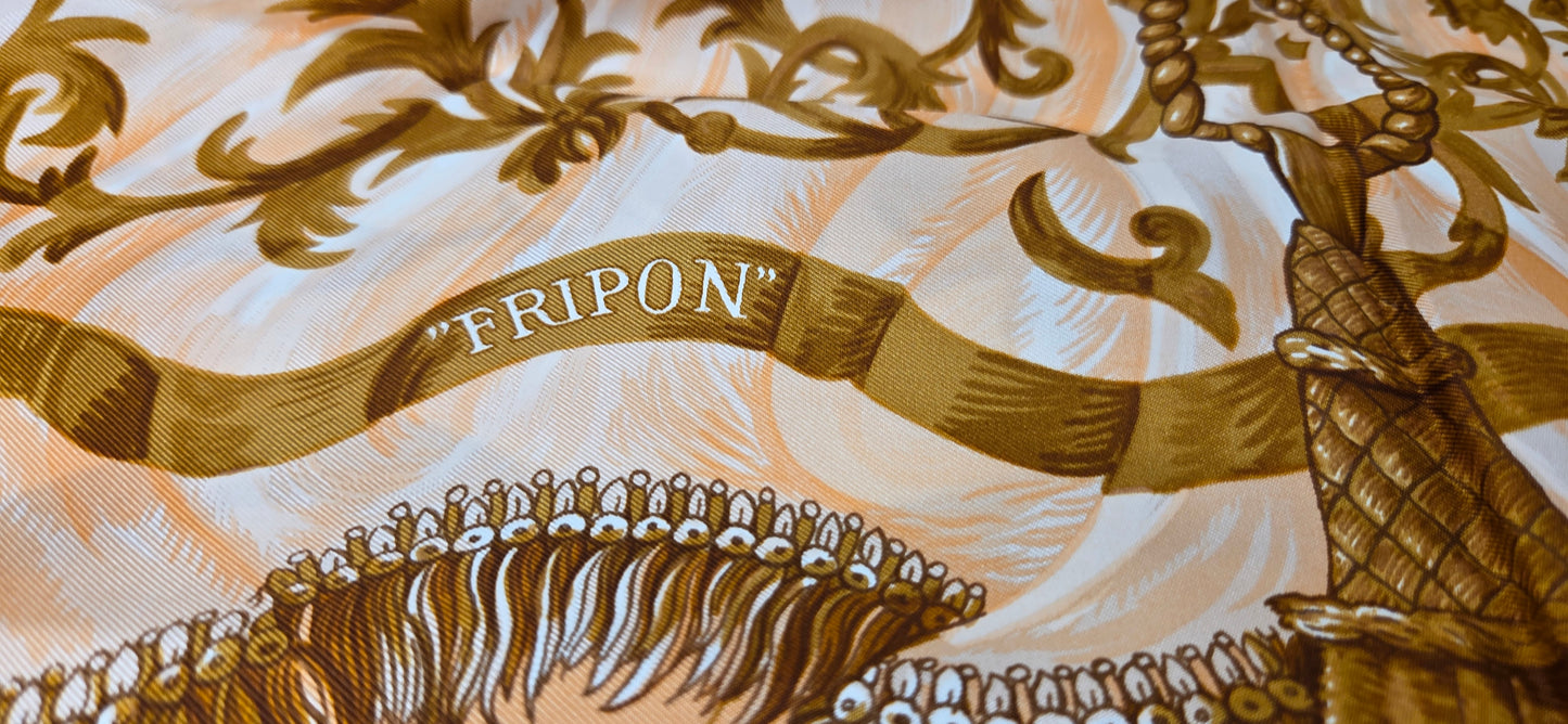 Carré Hermès en twill de soie "Fripon"