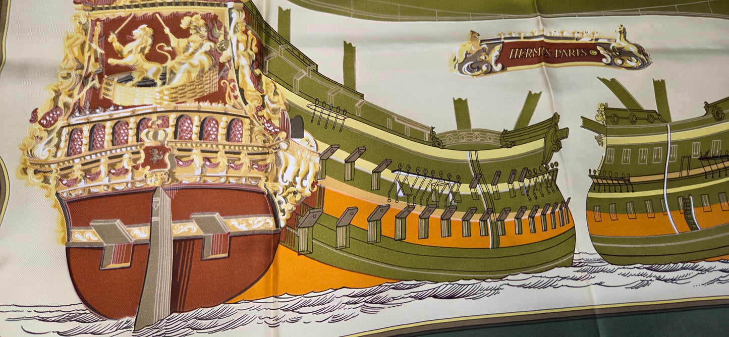 Carré Hermès en twill de soie "Grande Marine"