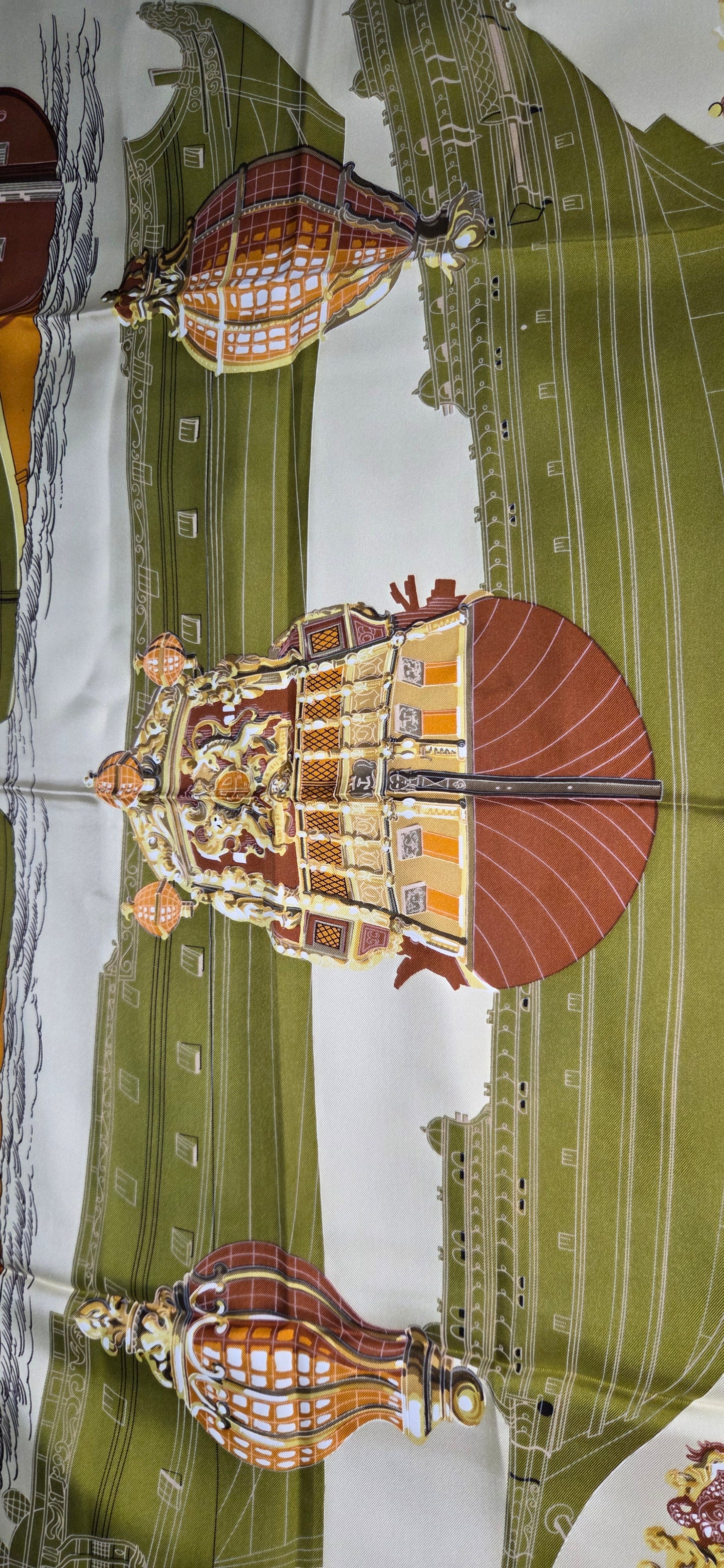Carré Hermès en twill de soie "Grande Marine"