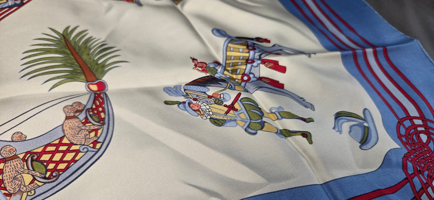 Carré Hermès en twill de soie "Les Fantaisies du Roy "