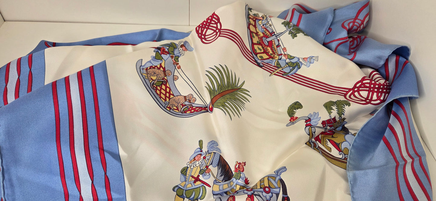 Carré Hermès en twill de soie "Les Fantaisies du Roy "