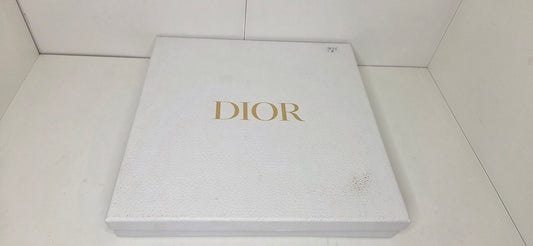 Carré Dior