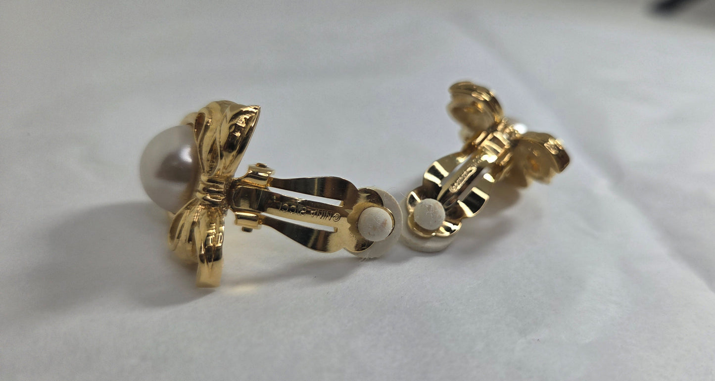 Nina Ricci Vintage Excellent Clips Earrings