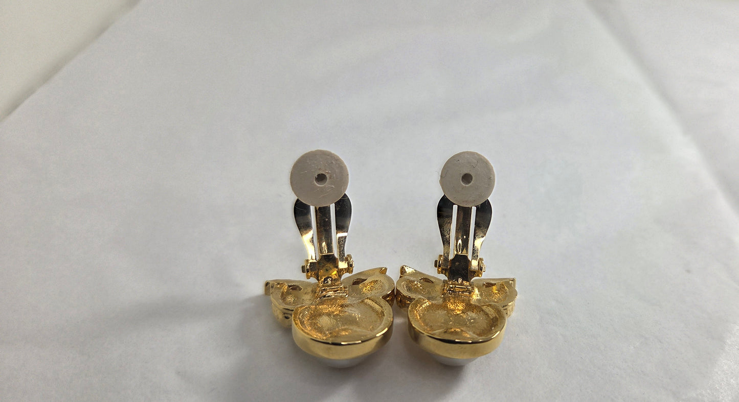 Nina Ricci Vintage Excellent Clips Earrings