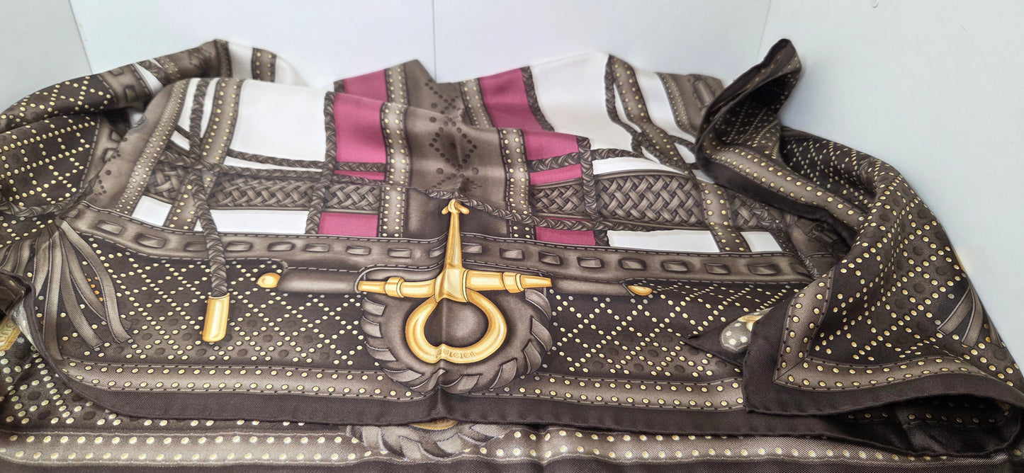 Carré  Gucci En Twill De Soie