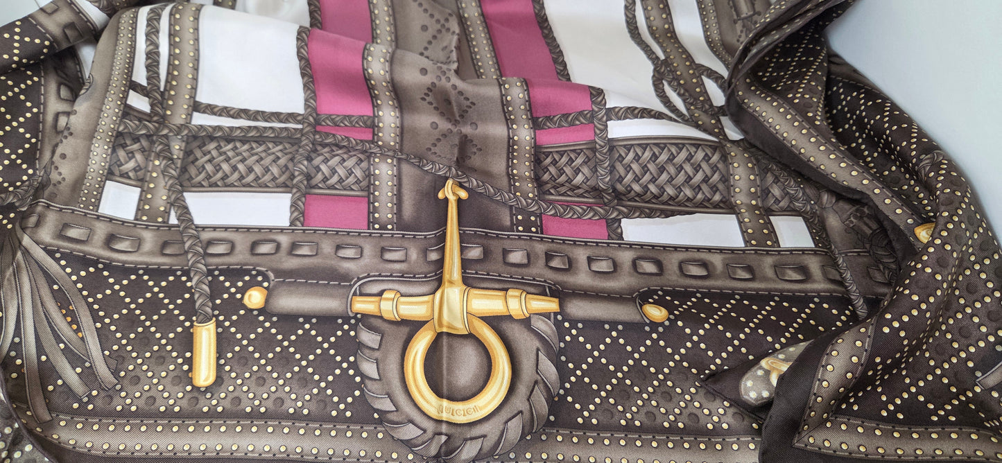 Carré  Gucci En Twill De Soie