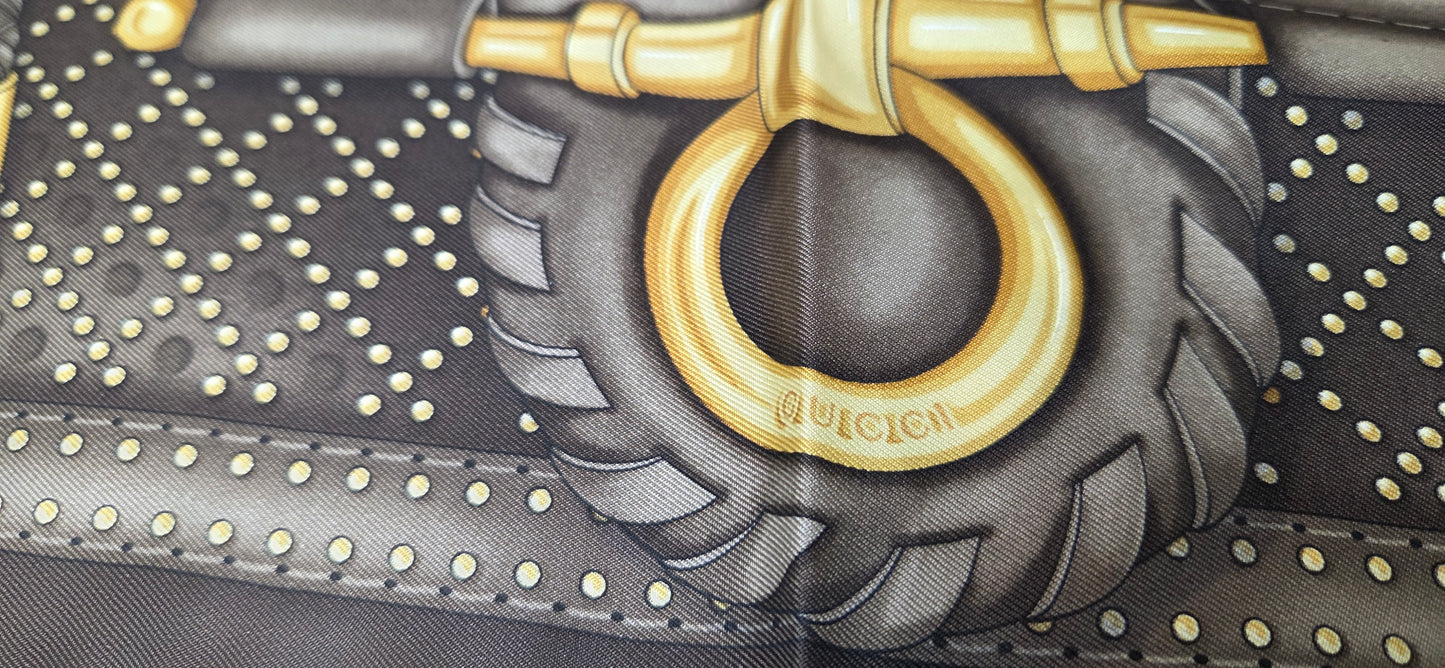 Carré  Gucci En Twill De Soie