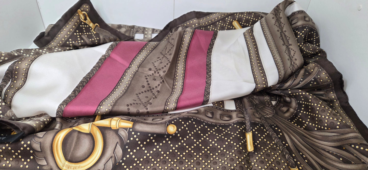 Carré  Gucci En Twill De Soie