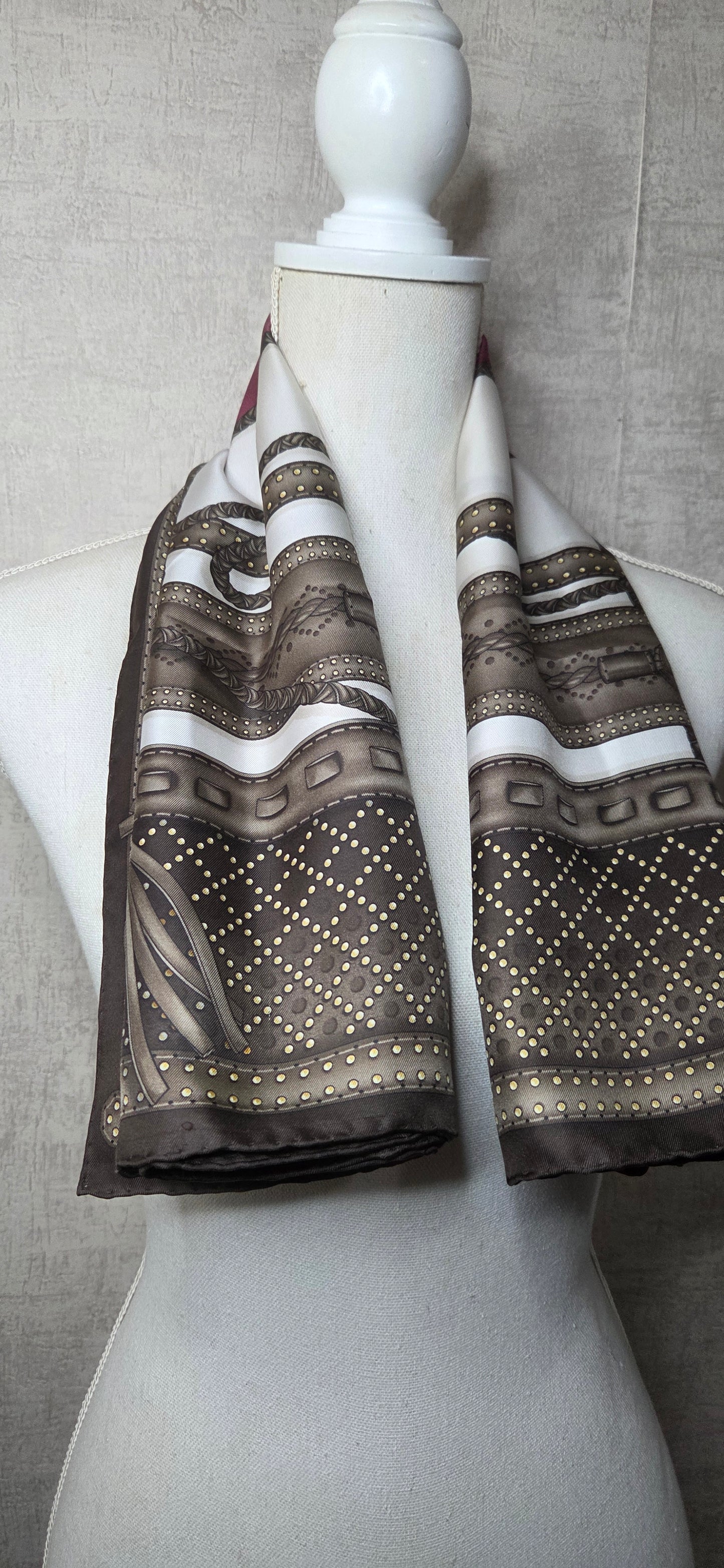 Carré  Gucci En Twill De Soie