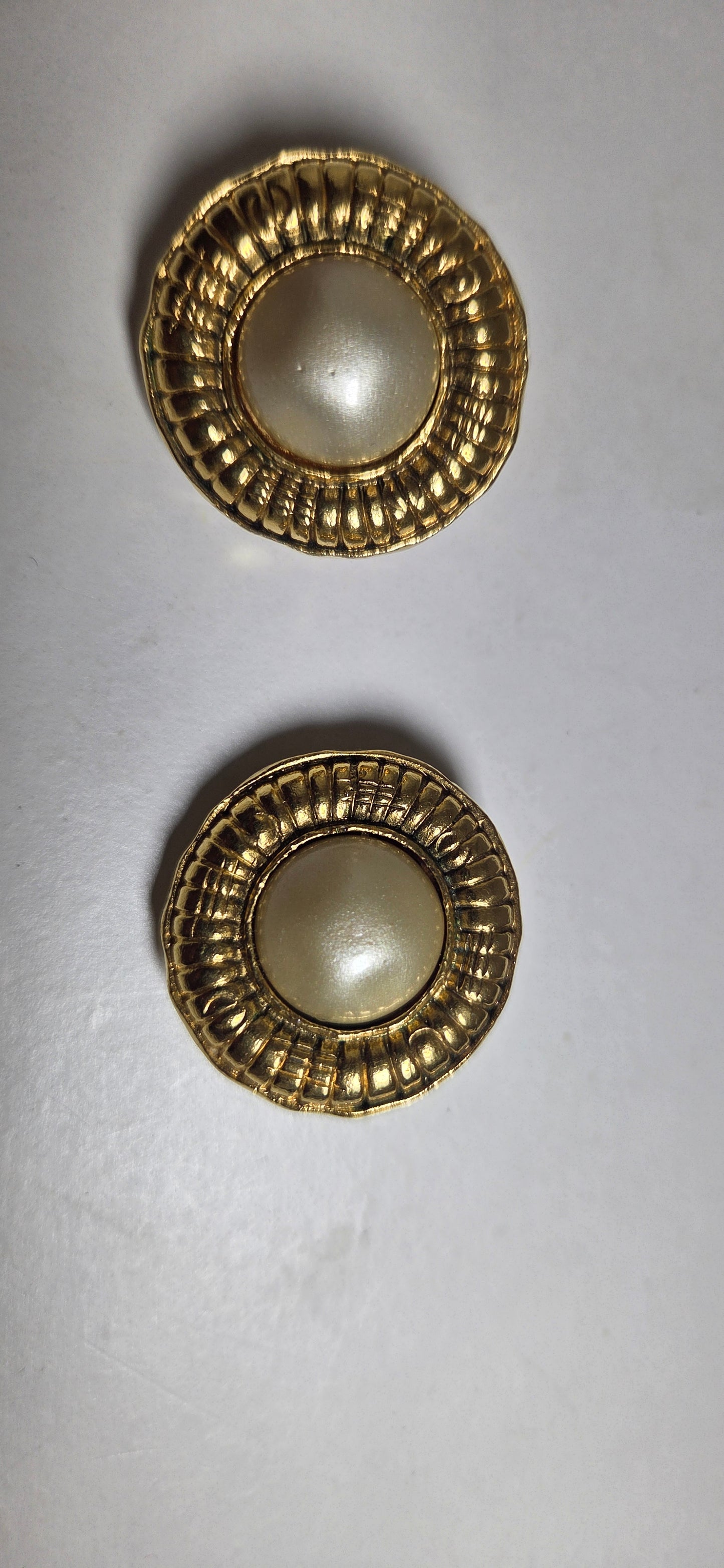 Chanel Earrings Vintage Good