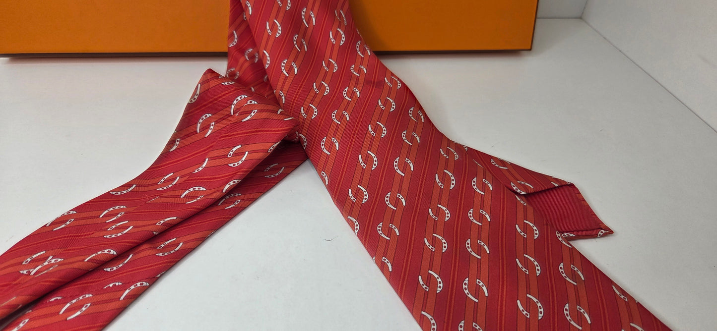 Cravate Hermès en soie