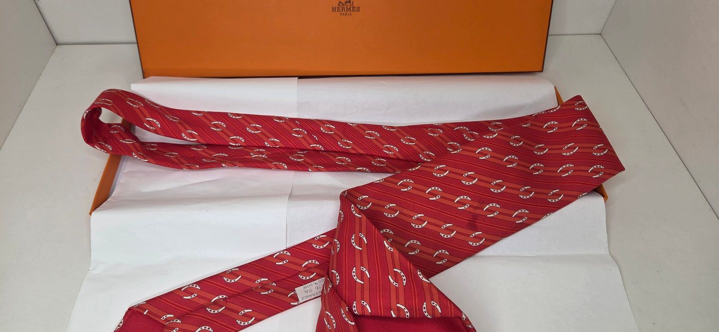 Cravate Hermès en soie