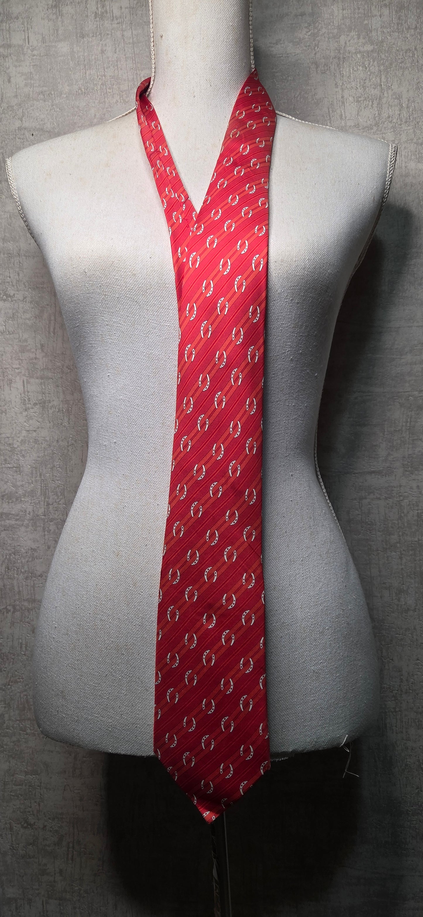Cravate Hermès en soie